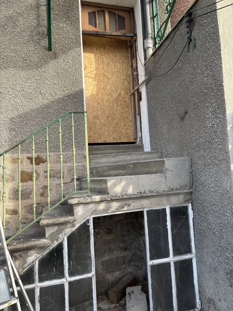 renovation-machefer-fer-hea-IPN-escalier-helicoidale-rso-reprise en sous oeuvre